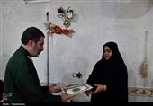 دیدار فرمانده سپاه فتح با خانواده شهدای رمضان