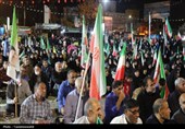 ببینید|حضور مردم با پرچم حزب‌الله در میدان انقلاب تهران