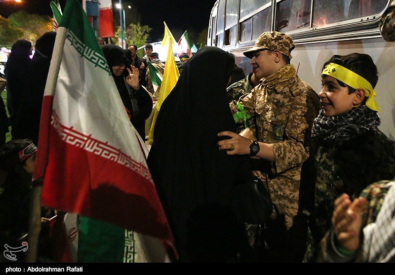 کاروان نمادین اعزام به جبهه در همدان