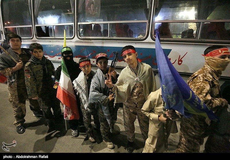 کاروان نمادین اعزام به جبهه در همدان
