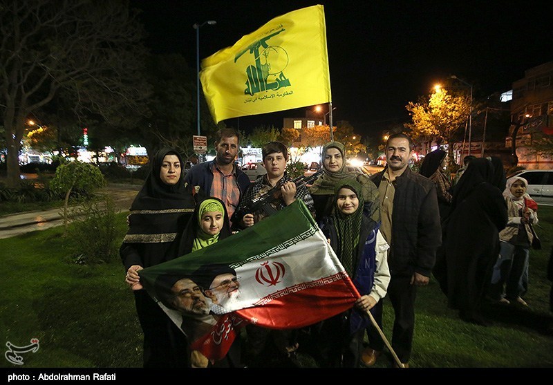کاروان نمادین اعزام به جبهه در همدان