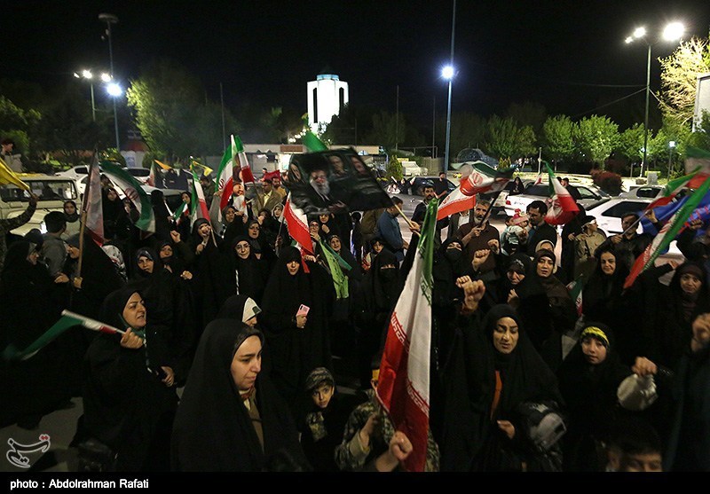 کاروان نمادین اعزام به جبهه در همدان
