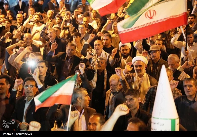 طنین فریاد خونخواهی و حمایت از اقتدار نیروهای مسلح در چرام