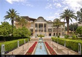 آیین رونمای از سردیس مشاهیر در باغ ارم شیراز