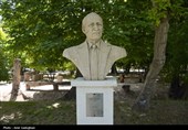 آیین رونمای از سردیس مشاهیر در باغ ارم شیراز
