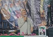 رمز پیروزی ایران در برابر دشمنان تبعیت از ولایت و ایستادگی است