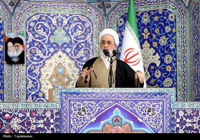آیت‌الله اعرافی: رویارویی مستقیم با آمریکا به راهبرد تبدیل شد