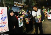 تمثال رهبر معظم انقلاب در دستان زنجانی ها
