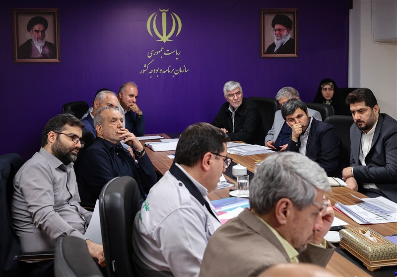President: Negotiations Aimed at Securing Iranian Nation’s Rights