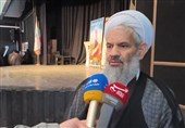 شهدا بهترین الگو برای جوانان هستند