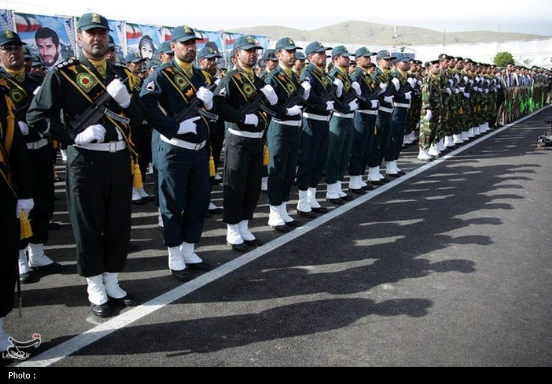 «22 گولان»؛ روزی که کردستان رنگ وحدت گرفت+تصاویر اخبار سنندج , اخبار استان کردستان , رهبر انقلاب , رهبر کشوردوست , پایگاه اطلاعرسانی دفتر مقام معظم رهبری , رئیس دفتر مقام معظم رهبری , بعثه مقام معظم رهبری , انقلاب اسلامی ,