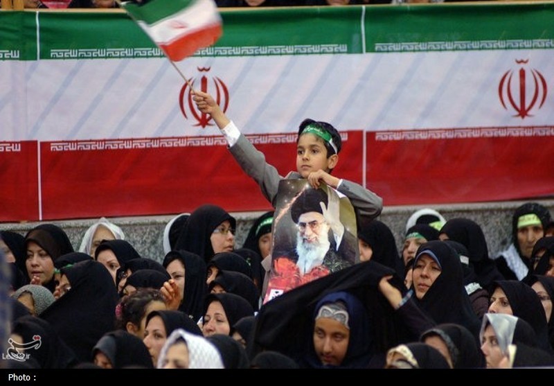 «22 گولان»؛ روزی که کردستان رنگ وحدت گرفت+تصاویر اخبار سنندج , اخبار استان کردستان , رهبر انقلاب , رهبر کشوردوست , پایگاه اطلاعرسانی دفتر مقام معظم رهبری , رئیس دفتر مقام معظم رهبری , بعثه مقام معظم رهبری , انقلاب اسلامی ,