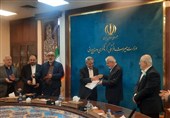 تعرض دشمن به موزه‌ها و بناهای تاریخی نشان‌دهنده عداوت با ریشه‌های ماست