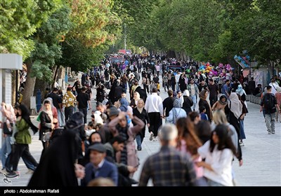 Hamedan Enjoys Peaceful Spring Days