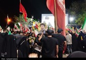نمایش وحدت و حمایت مردم اراک از ایران و رهبری در هفتاد و سومین شب