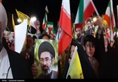 نمایش وحدت و حمایت مردم اراک از ایران و رهبری در هفتاد و سومین شب