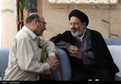 دیدار صمیمی سرپرست حجاج ایرانی با زائران کشورمان درمدینه منوره