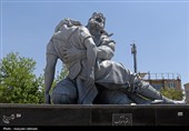 آرامگاه حکیم ابوالقاسم فردوسی خواستگاه گردشگران و دوستداران شعر و ادب