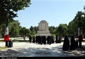 آرامگاه حکیم ابوالقاسم فردوسی خواستگاه گردشگران و دوستداران شعر و ادب