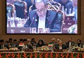 عراقچی: زورگویی آمریکا باید به زباله دان تاریخ سپرده شود