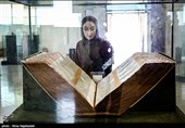 در سال ۱۳۸۴ استراحتگاه و چایخانه آرامگاه، به موزه فردوسی تبدیل شد. در این موزه اشیایی با عناوین مختلف نگه‌داری می‌شود که ازجمله آن‌ها باید به آثار سنگی دوران پیش‌ازتاریخ کشف‌شده در دشت توس، سفالینه‌های دوره اسلامی، سکه‌های دوره اسلامی و تنگ‌ها، عطردان ها و پیه‌سوزها اشاره کرد.