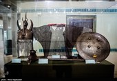 در سال ۱۳۸۴ استراحتگاه و چایخانه آرامگاه، به موزه فردوسی تبدیل شد. در این موزه اشیایی با عناوین مختلف نگه‌داری می‌شود که ازجمله آن‌ها باید به آثار سنگی دوران پیش‌ازتاریخ کشف‌شده در دشت توس، سفالینه‌های دوره اسلامی، سکه‌های دوره اسلامی و تنگ‌ها، عطردان ها و پیه‌سوزها اشاره کرد.