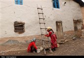 «گلکار» نوسازی خانه‌های قدیمی به سبک نیاکان در روستای کشایه اشکور