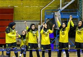 بانوان سپاهان بر بام هندبال ایران؛ اولین قهرمانی بعد از جنگ رمضان