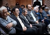محفل شعر «امین» در اردبیل؛ نشست صمیمی شاعران با نماینده ولی فقیه در استان