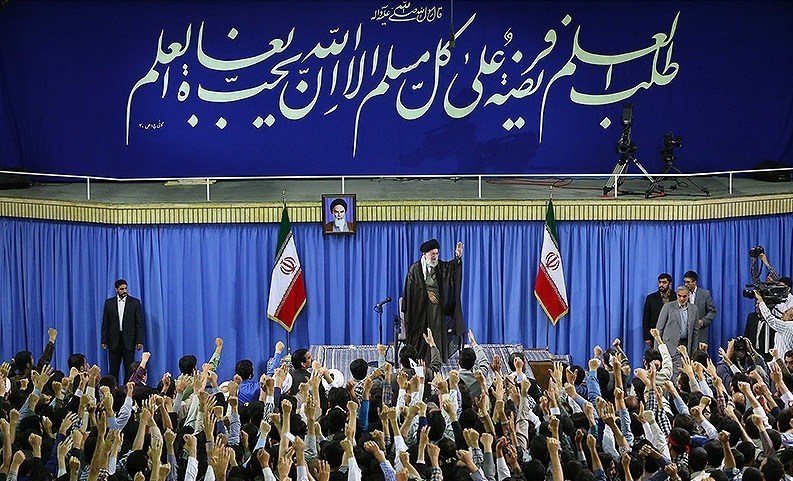 رهبر کشوردوست , رهبر انقلاب , 