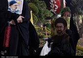 نمایش وحدت و حمایت مردم اراک از ایران و رهبری در حسینیه شهدا
