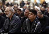 عزاداری زائران حرم بانوی کرامت در سوگ شهادت امام جواد(ع)