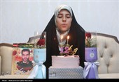دیدار اصحاب رسانه قم با خانواده شهید کبیری