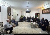 دیدار اصحاب رسانه قم با خانواده شهید کبیری