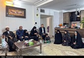 دیدار اصحاب رسانه قم با خانواده شهید کبیری