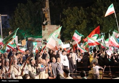 هفتاد و هشتمین شب اهتزاز پرچم اقتدار ایران در یاسوج برگزار شد+تصاویر