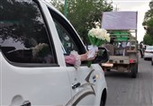 جشن پیوند آسمانی جوانان جان‌فدای ایلخچی با رژه‌ خودروهای نظامی