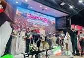 میدان ونک و مادر میزبان جشن عاشقانه زوج‌های «جان‌فدای ایران»