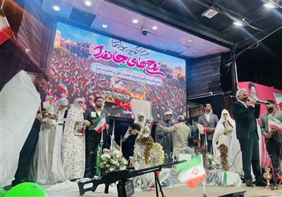 میدان ونک و مادر میزبان جشن عاشقانه زوج‌های «جان‌فدای ایران»