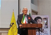 زرندیه پیشتاز توسعه نیروگاه‌های خورشیدی