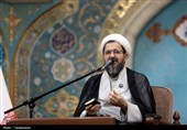 ولایت‌فقیه مربی‌گری و فرماندهی جامعه برای عبور از فتنه‌هاست