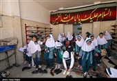 کلاس درس در دل حسینیه