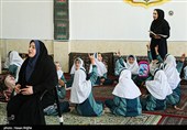 کلاس درس در دل حسینیه