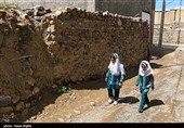 کلاس درس در دل حسینیه