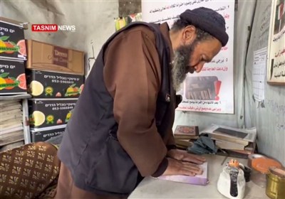 من الركام إلى الورق: قصة الإصرار على الحفاظ على كلام الله في غزة