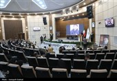 مراسم تکریم خانواده‌های شهدای جنگ رمضان اردبیل با حضور نماینده آیت‌الله سیستانی