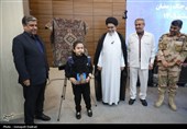 مراسم تکریم خانواده‌های شهدای جنگ رمضان اردبیل با حضور نماینده آیت‌الله سیستانی