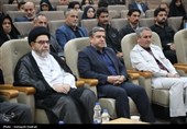 مراسم تکریم خانواده‌های شهدای جنگ رمضان اردبیل با حضور نماینده آیت‌الله سیستانی