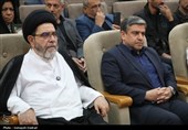 مراسم تکریم خانواده‌های شهدای جنگ رمضان اردبیل با حضور نماینده آیت‌الله سیستانی