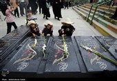 مراسم غبارروبی مزار شهدا - همدان